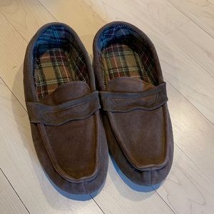 Men’s Slippers/Lounge Shoes